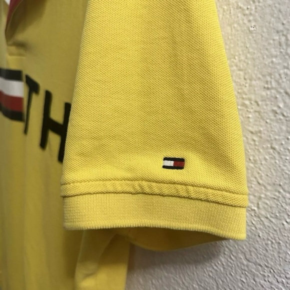 Tommy Hilfiger Men’s Polo Shirt Yellow Small Performance Uv Protection - Picture 4 of 6